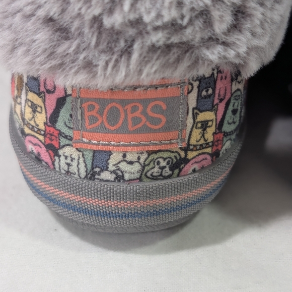 Bobs Slippers Womens Size 9 US Cartoon Dogs Grey Faux Fur Skechers Memory Foam - Picture 5 of 8